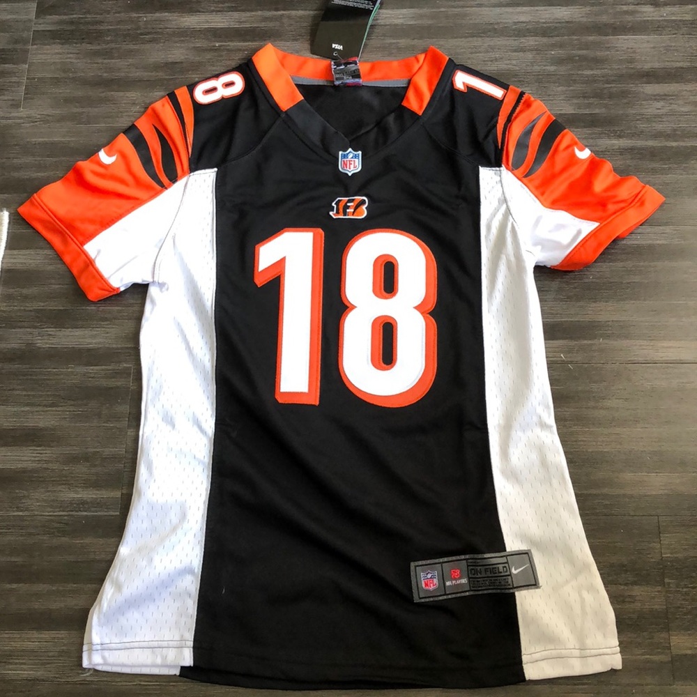 Women’s M Bengals jersey